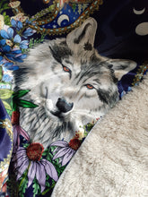 Load image into Gallery viewer, Lone Wolf Sherpa Medicine blanket