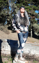 Load image into Gallery viewer, Fatima Unisex zip hoodie