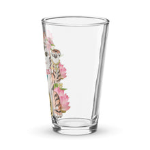 Load image into Gallery viewer, Lucky Nekko Shaker pint glass