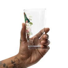 Load image into Gallery viewer, Gaia Shaker pint glass