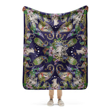 Load image into Gallery viewer, Lone Wolf Sherpa Medicine blanket